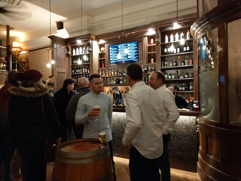 Redwillow bar 3